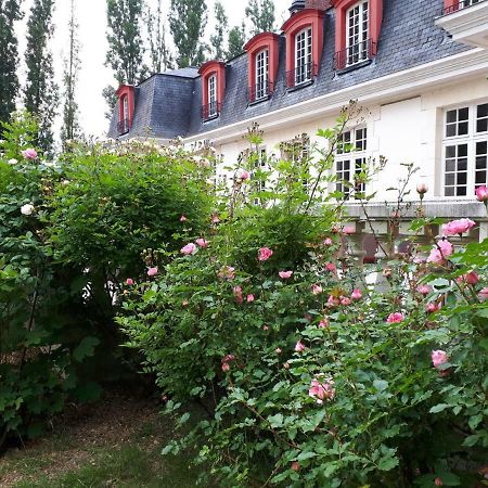 Le Domaine De Barbizon Hotel Saint-Martin-en-Bière Exterior foto