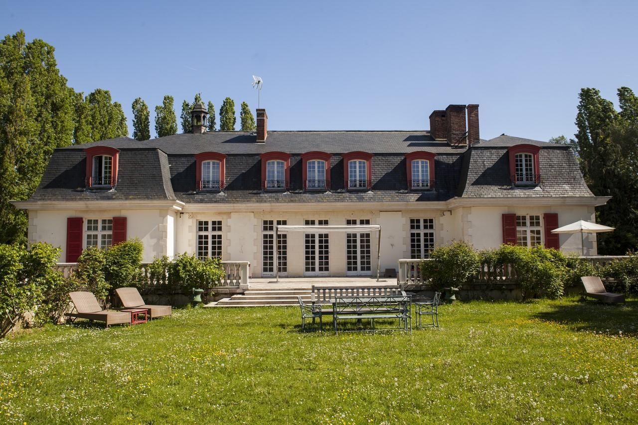 Le Domaine De Barbizon Hotel Saint-Martin-en-Bière Exterior foto